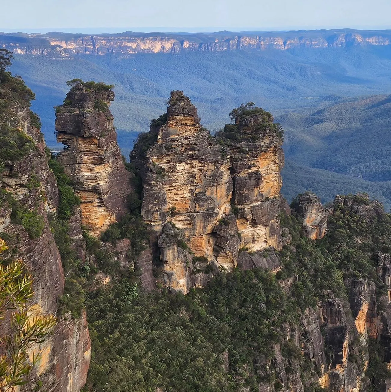 Scenic Walkways, Cable Cars & Rock Formations — What to Expect