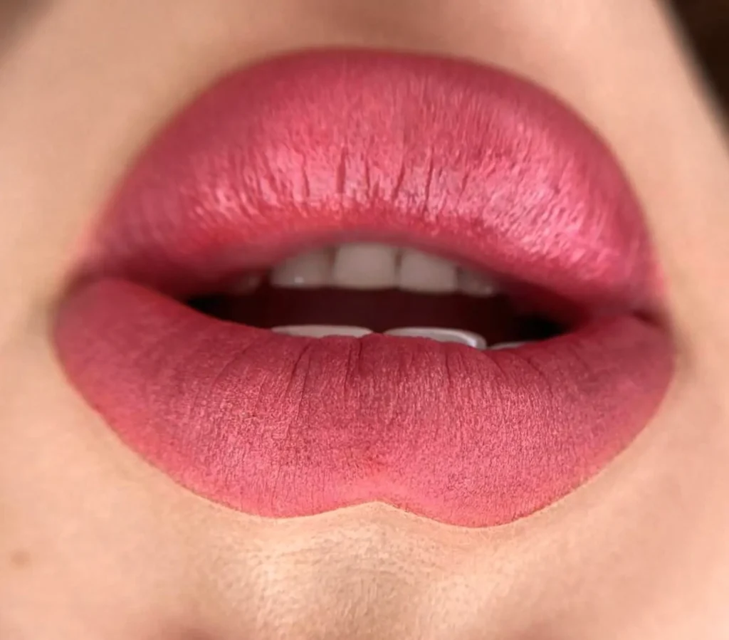 cosmetic tattooing procedure